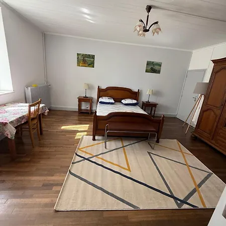 Nyaraló La Parenthese Du Pailly Maison Entiere Dans La Campagne Haute-marnaise Chalindrey